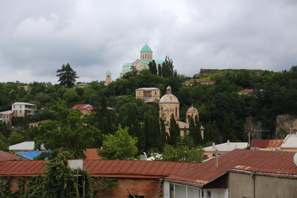 Discovery Hotel Kutaisi Exterior foto
